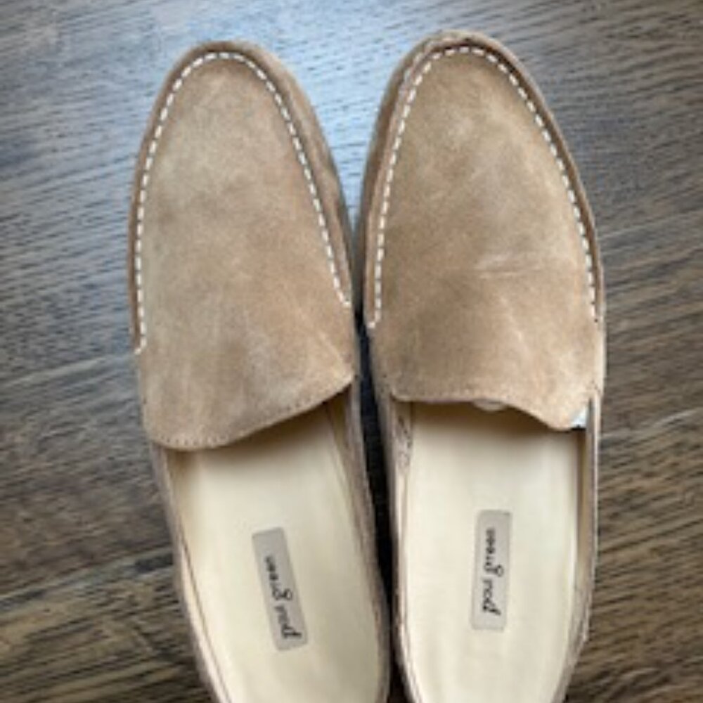 Paul Green suede slides/loafers, natural tan, size 7. Brand new in box!